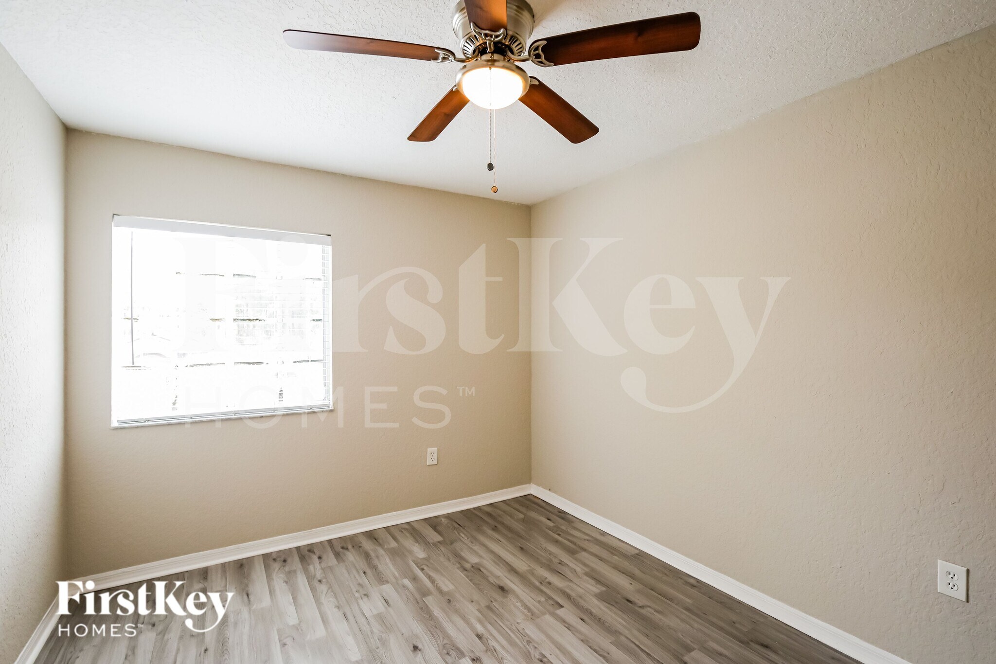 Building Photo - 18050 SW 142nd Ct