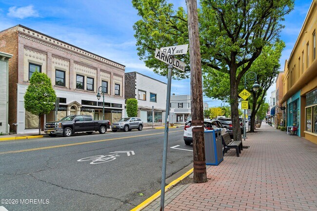 Building Photo - 708 Atlantic Ave