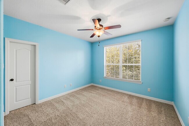 Building Photo - 27730 Dalton Bluff Ct