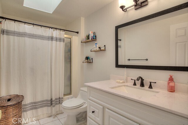 Building Photo - 15412 Lorraine Way