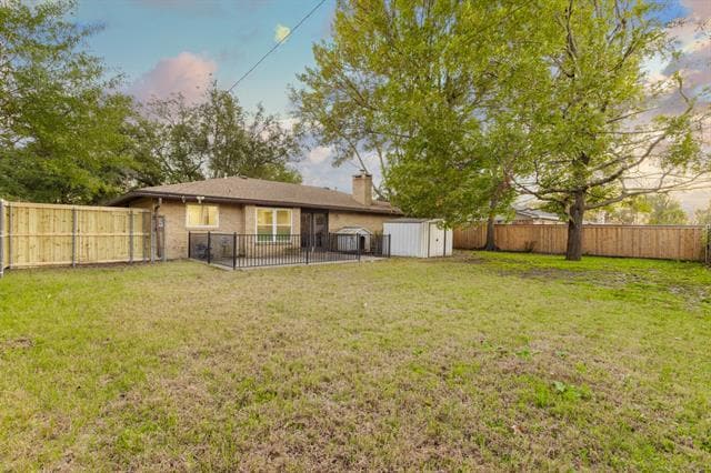 Building Photo - 136 Poinsettia Cir