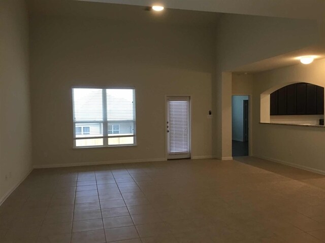 Building Photo - 19905 Per Lange Pass