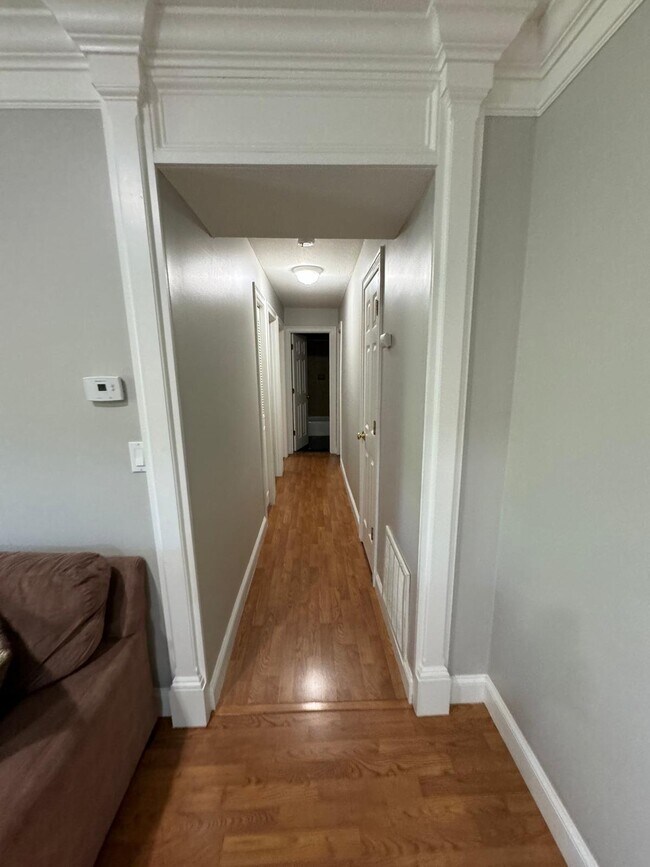 Building Photo - 38K Shrewsbury Green Dr