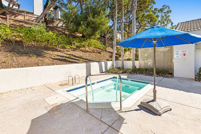 Building Photo - Private Back Yard with Expansive View of Tecolote Canyon!