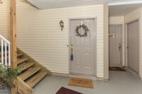 Building Photo - 171 Potomac Dr