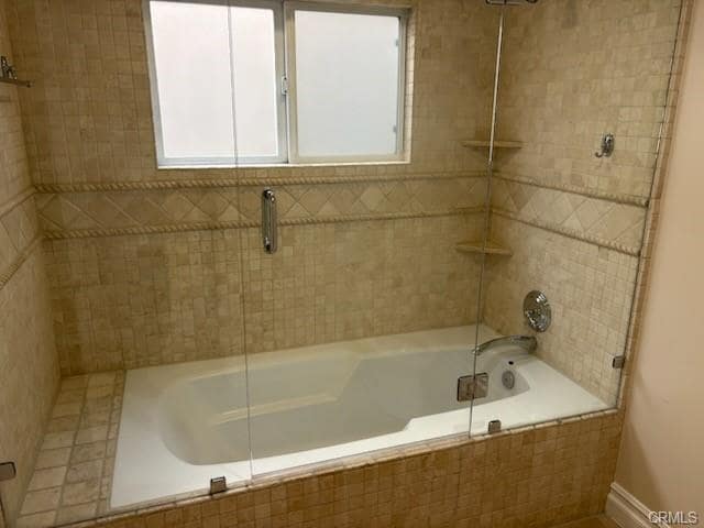 Building Photo - 107 E Avenida San Antonio