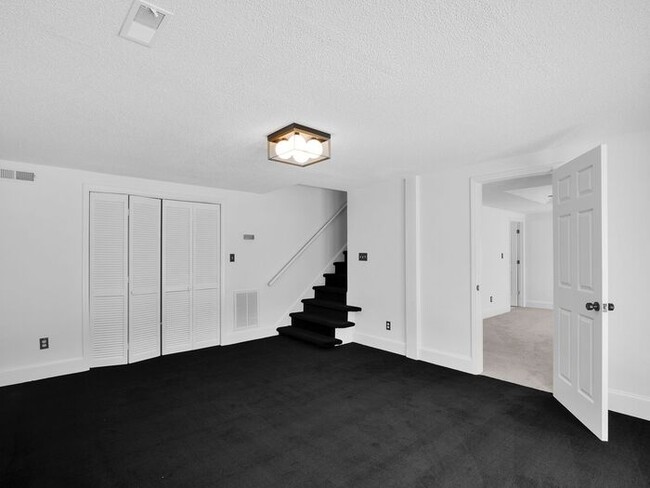Building Photo - Spacious 4-Bedroom Mint Hill Retreat with Fireplace, 2-Car Garage & 3,600+ Sq Ft