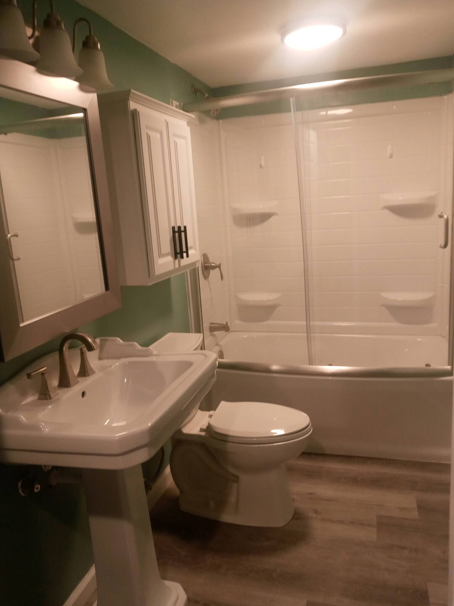 Building Photo - 2454 E Herbison Rd