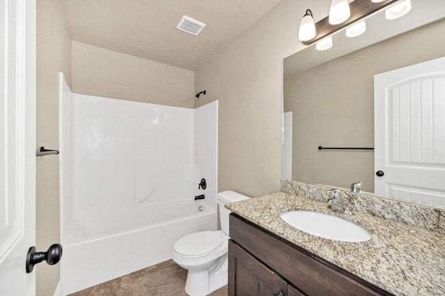 Building Photo - 87 E 780 S