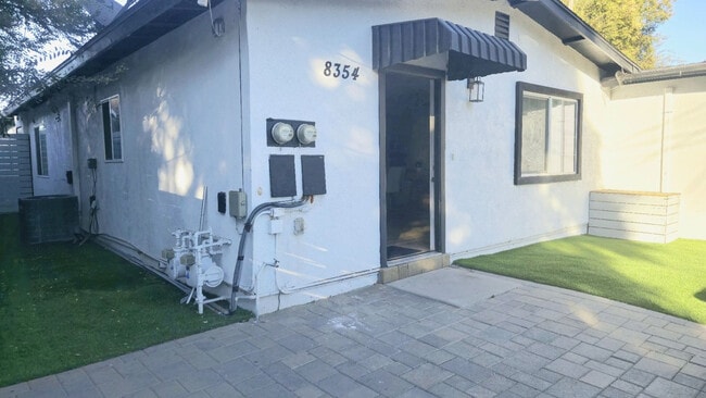 Building Photo - 8354 Adams St