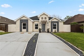 Building Photo - 22 South Dr