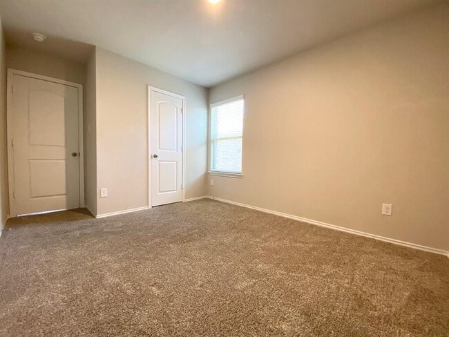 Building Photo - 21011 Bryant Maple Ct