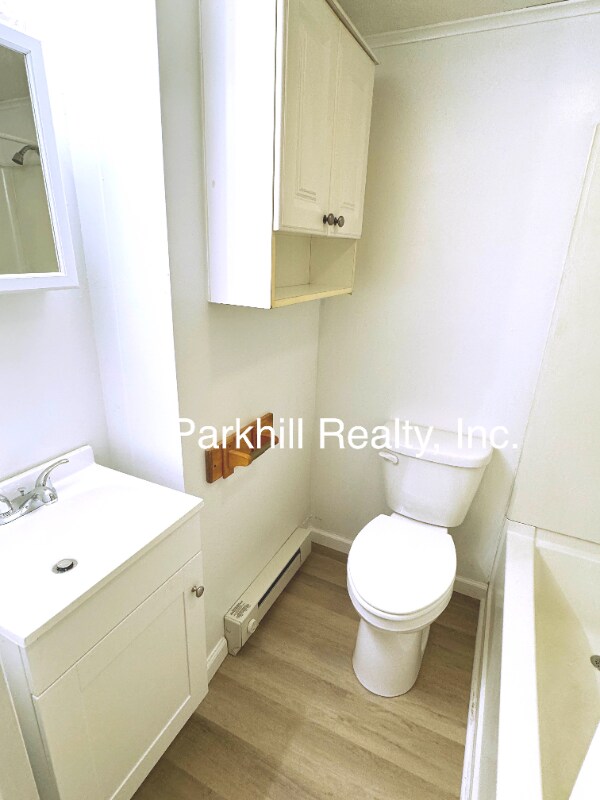 Building Photo - 80 8th St