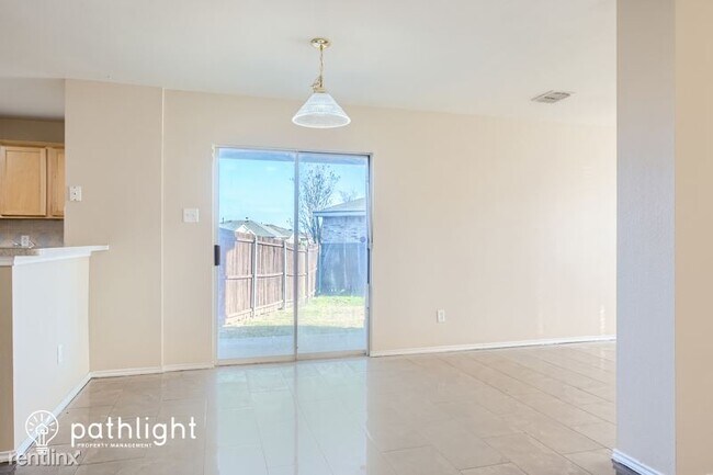 Building Photo - 2326 Manchester Lane UNIT