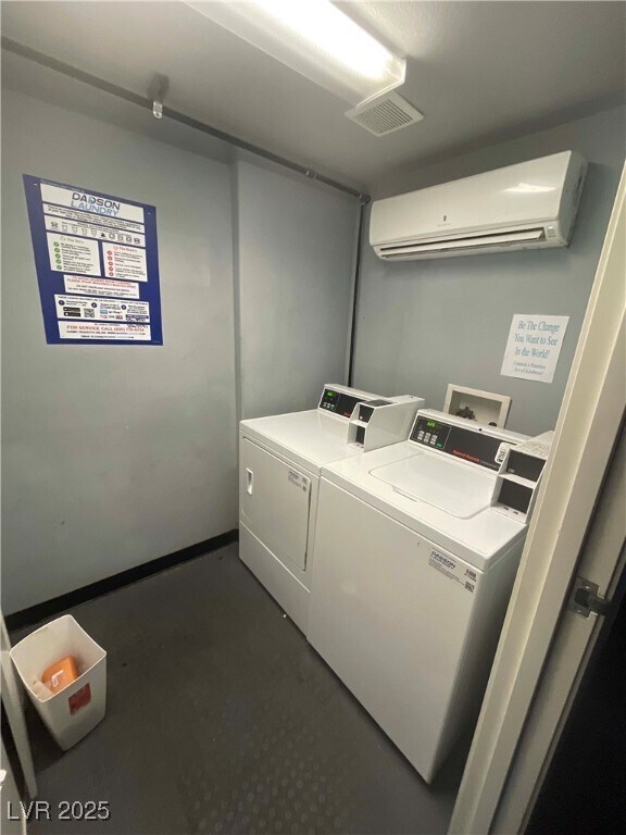 Building Photo - 223 N 9th St