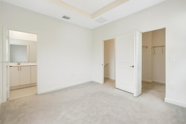 Building Photo - 11795 SW 246 Terrace
