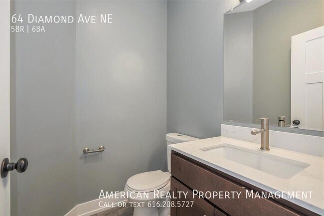 Building Photo - 64 Diamond Ave NE