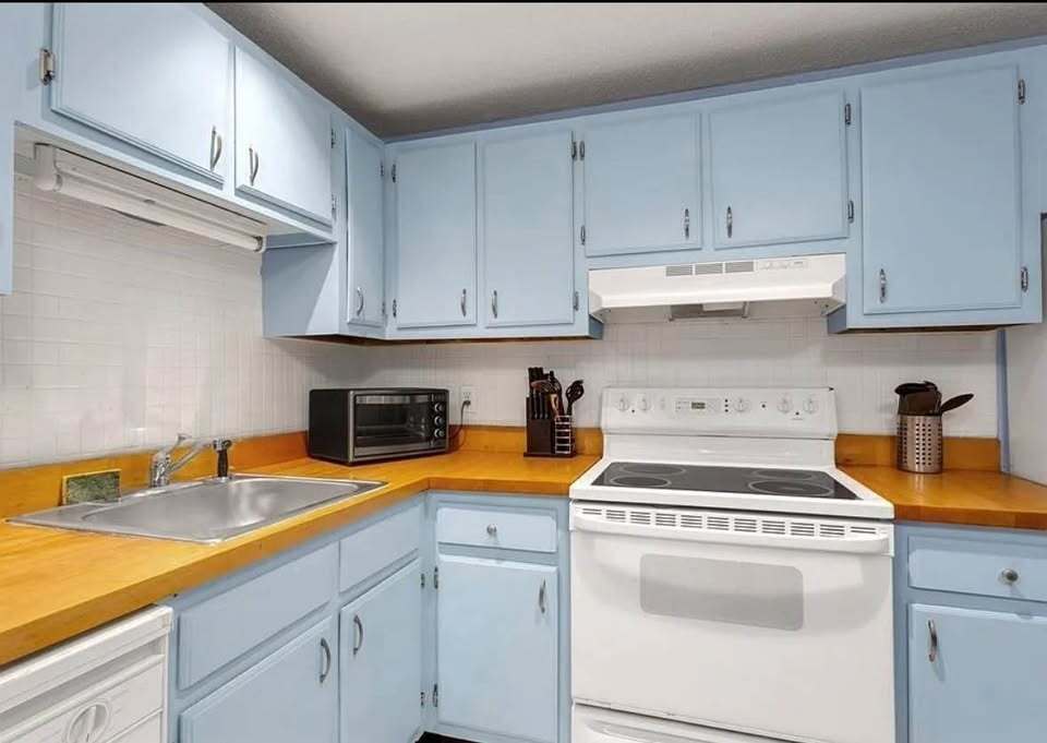 Building Photo - 89 Pleasant St