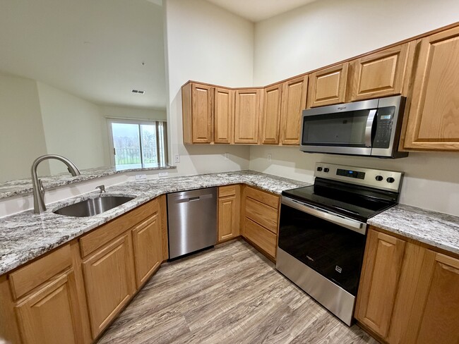 Building Photo - 3203 E Brookmyer Dr