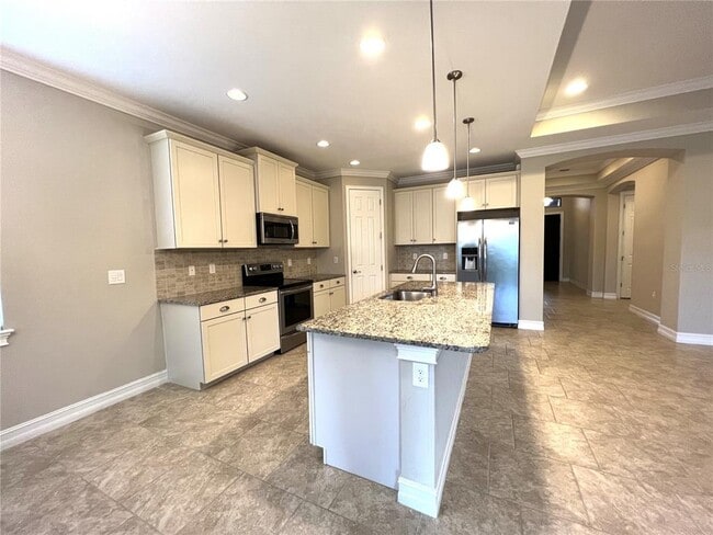 Building Photo - 120 Ventosa Pl