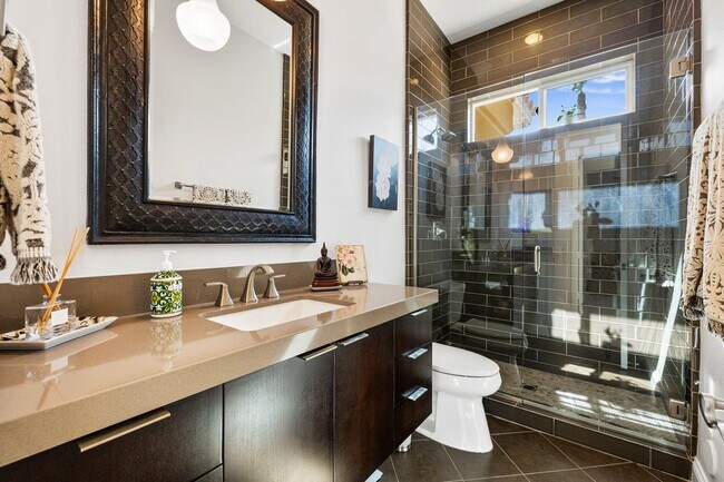 Building Photo - 81550 Tiburon Dr