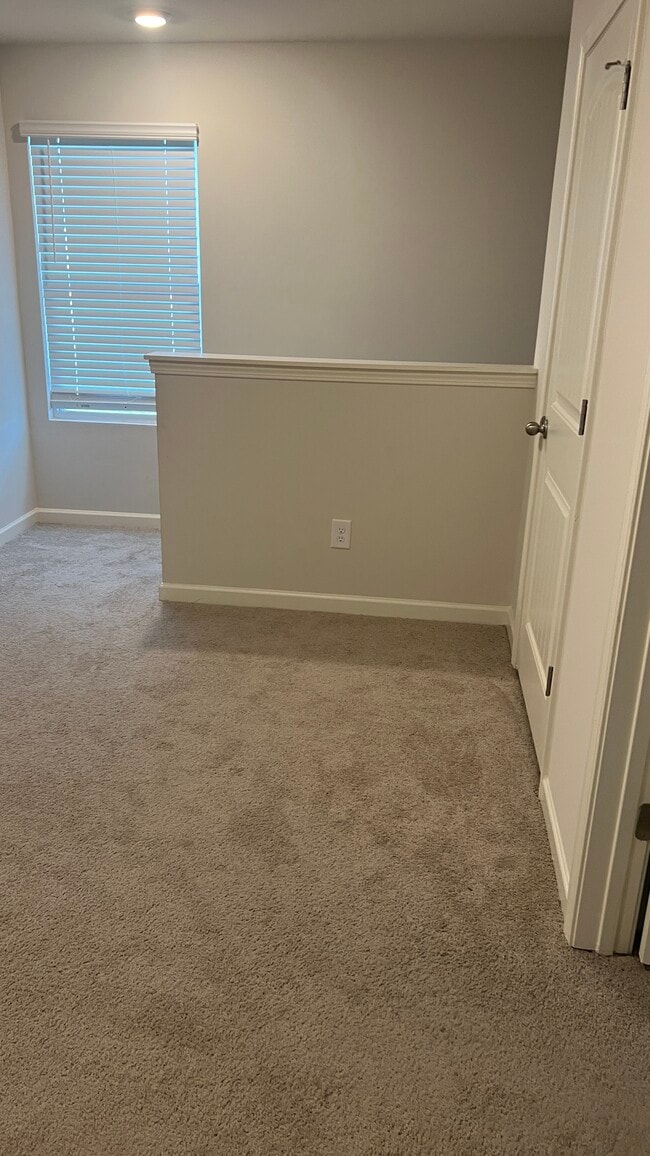 Building Photo - 5811 Gabbro Ct