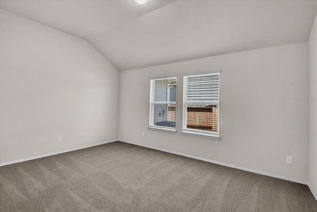Building Photo - 216 Shugart St