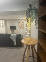 Building Photo - 8711 Bowdoin Way