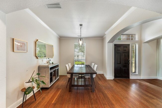 Building Photo - 1107 Hollybrook Cove