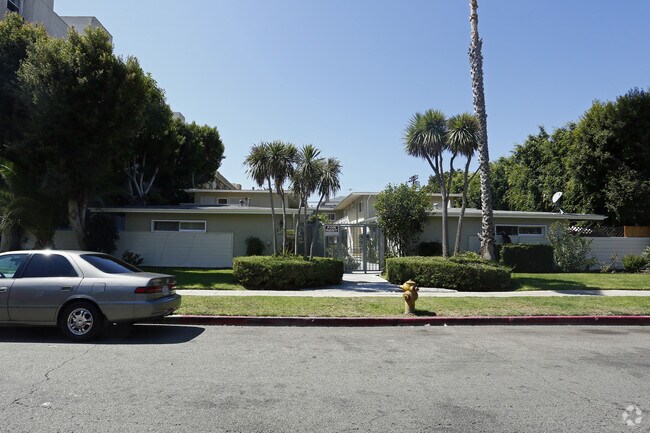 Building Photo - 3741-3745 Jasmine Ave