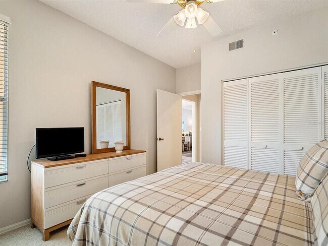 Building Photo - 6673 Drewrys Bluff