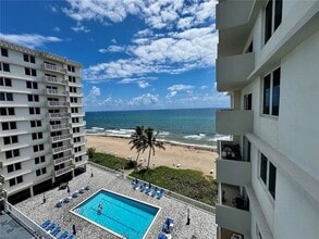 Building Photo - 3221 S Ocean Blvd