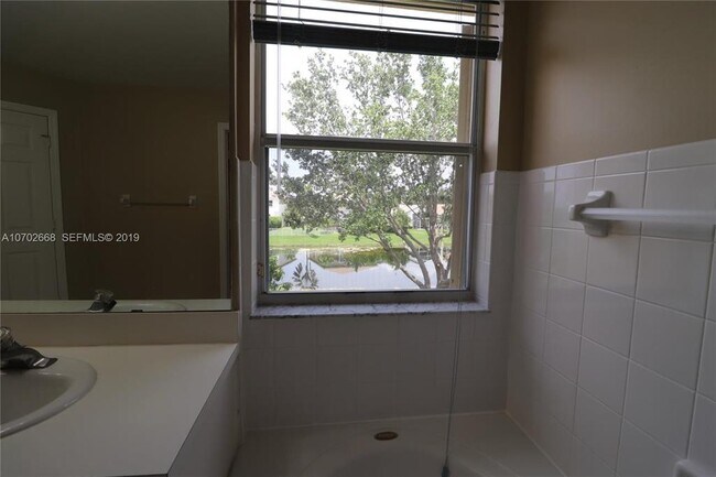 Building Photo - 16241 Opal Creek Dr