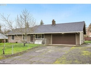 Building Photo - 15006 NE Rancho Dr