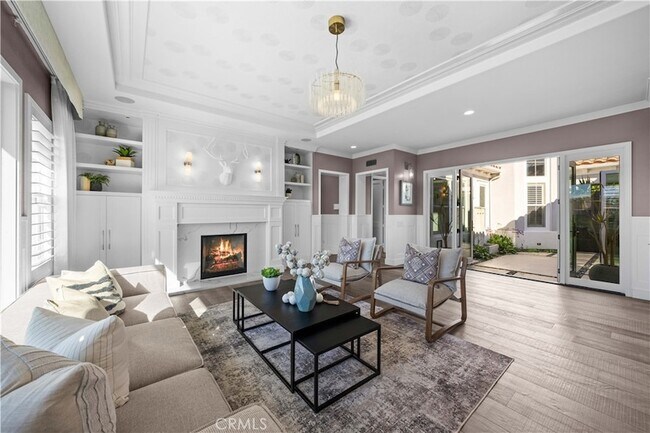 Building Photo - 58 Victoria