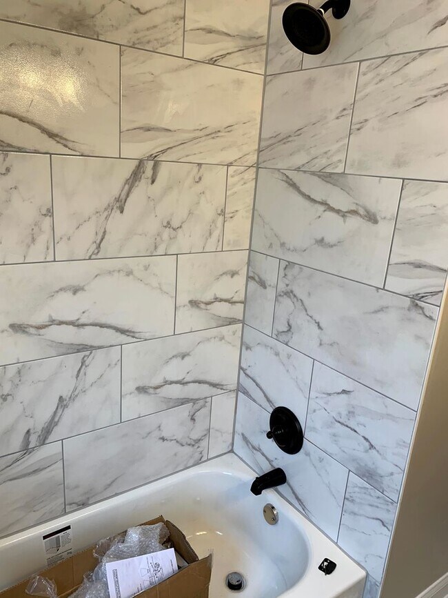 Building Photo - 5514 The Alameda