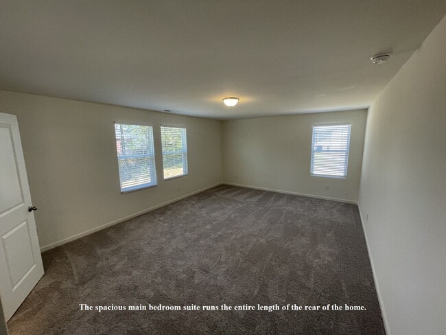 Building Photo - Beautiful 4BR