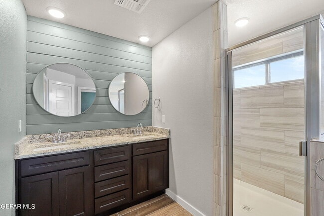 Building Photo - 14708 Tierra Garcia Dr