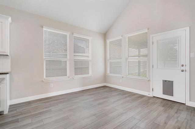 Building Photo - 2337 Mockingbird Ct