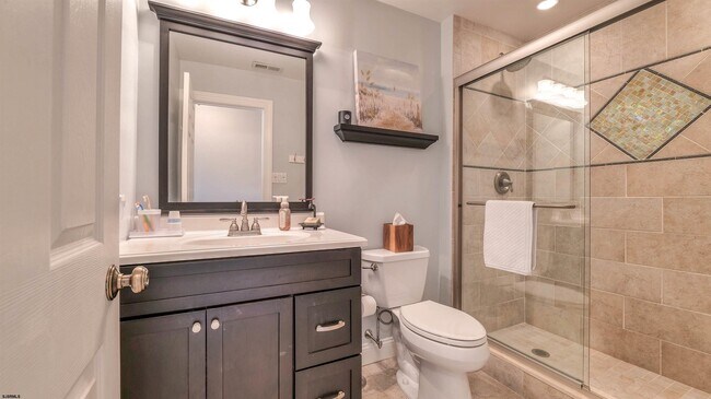Building Photo - 505 Harbour Cove
