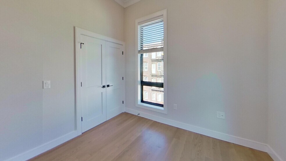 Building Photo - 16-18 Highgate St. Unit 303