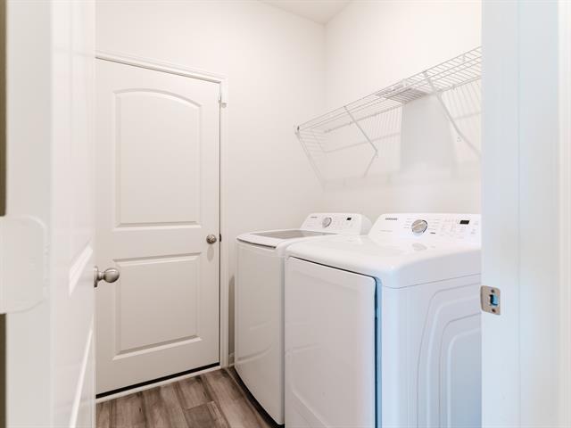 Building Photo - 608 Aqueduct Dr