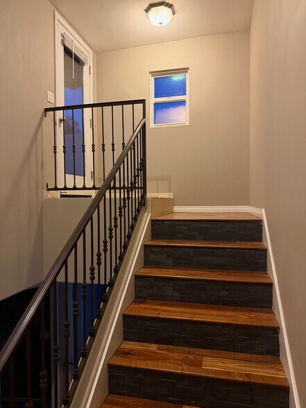 staircase to 3rd floor - 3958 Lamont St