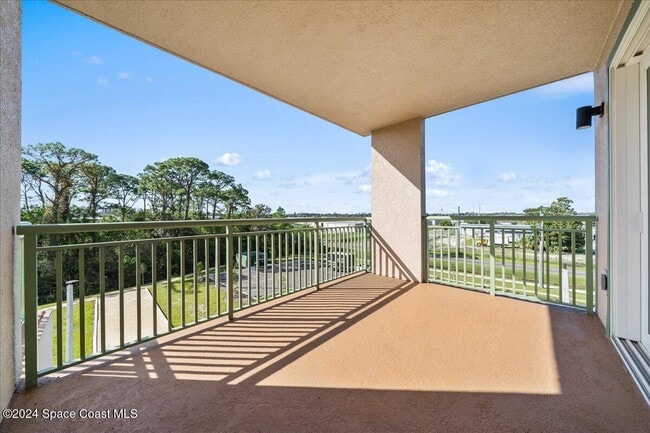 Building Photo - 735 Pilot Lane