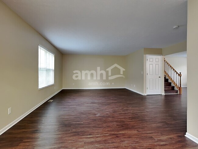 Building Photo - 3455 Lakebrook Ct