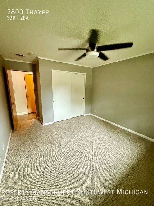 Building Photo - 2800 Thayer-