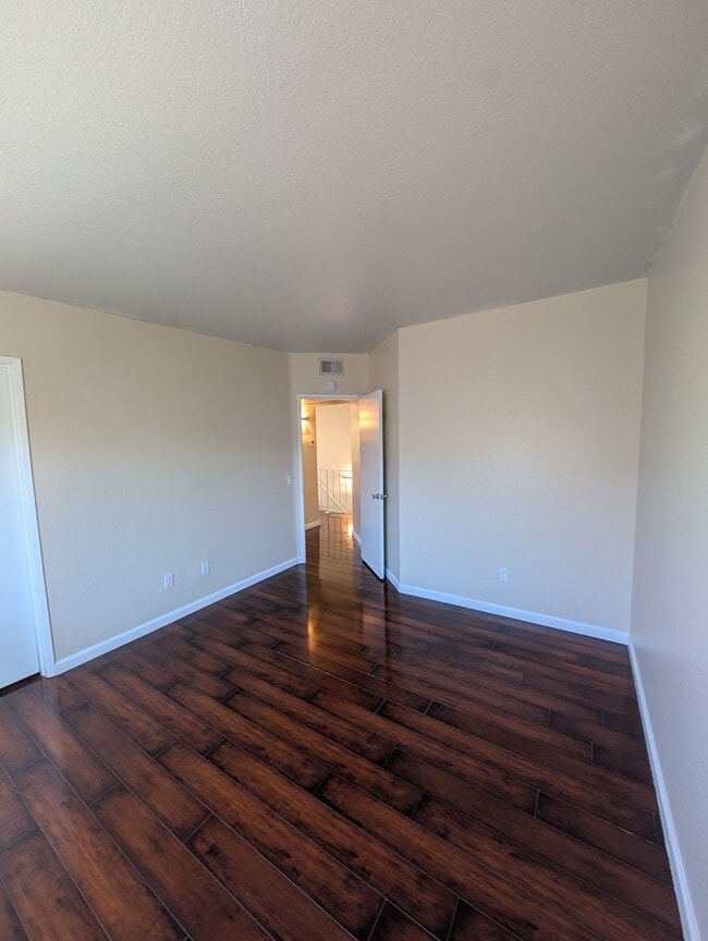 Building Photo - 18842 Vista Del Canon