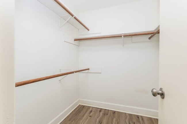 Building Photo - 7526 Shoshone Dr