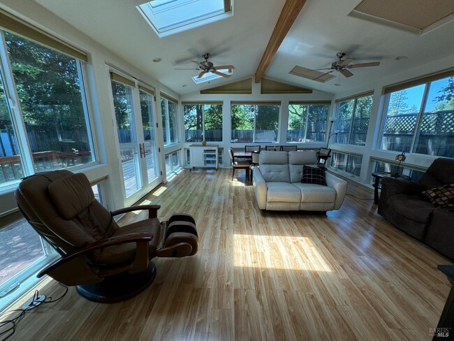 Building Photo - 4845 Marshall Dr