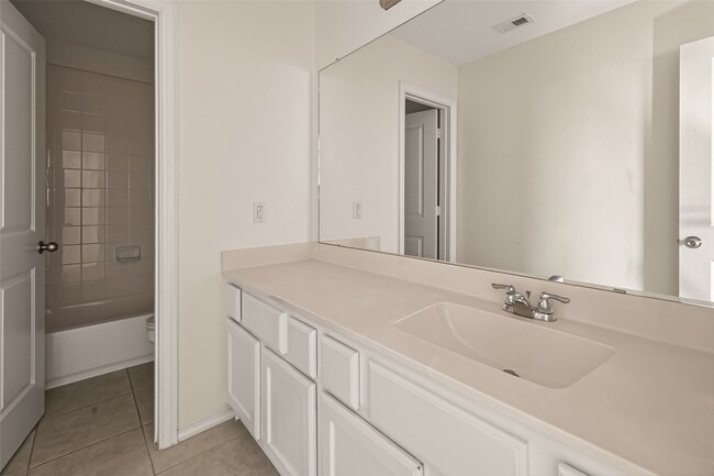 Building Photo - 12102 City Trek Ln